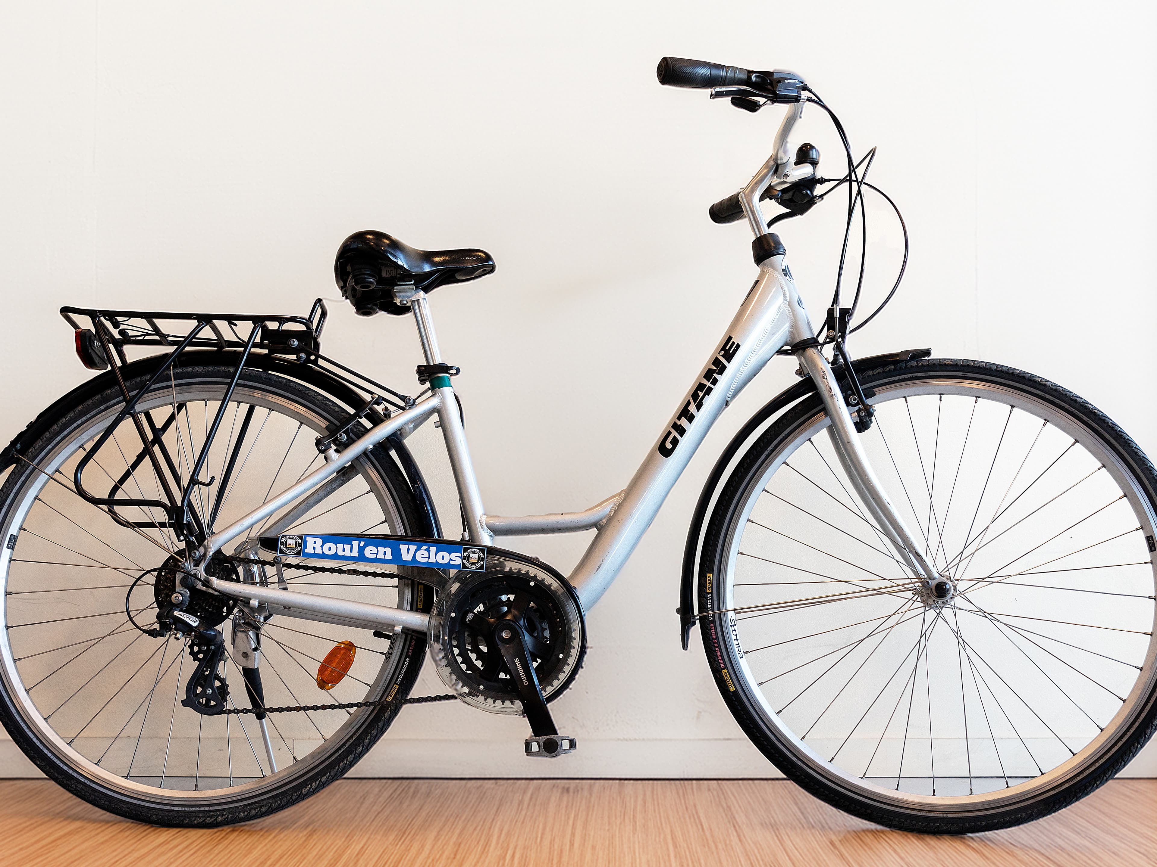VELO TOUT CHEMIN HOMME FEMME MUSCULAIRE